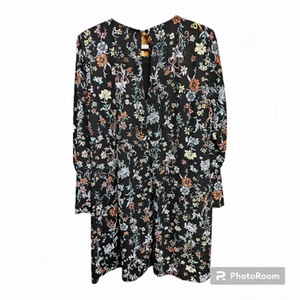 One Clothing, FLORAL Lightweight Dress which is lined as shown.